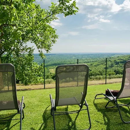 Stancija Loj With Private Pool Holiday home *