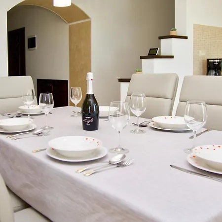 Stancija Loj With Private Pool * Buje