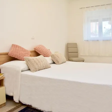 Stancija Loj With Private Pool Holiday home Buje